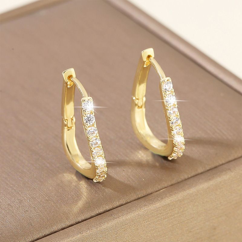 Copper inlaid zircon geometric earrings