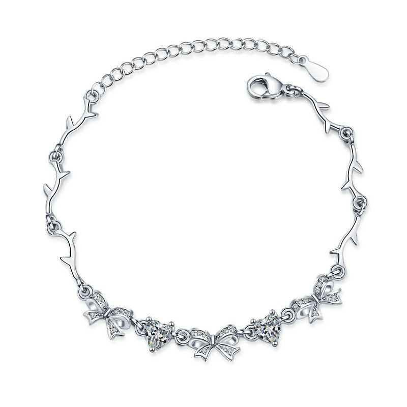 Bow studded diamond bracelet
