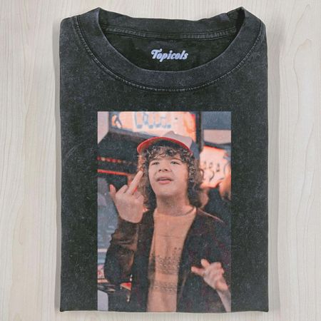 STRANGER THINGS  T-SHIRT