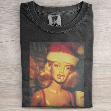 CHRISTMAS-THEMED BARBIECORE SHORT-SLEEVED TEE