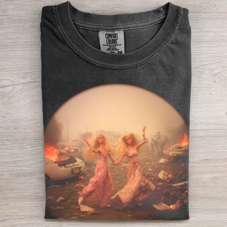 WAR TWO BARBIES DANCING TEE