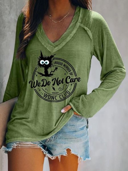 V-neck Retro Funny Proud Member Of WDNC Club Menopause Perimenopause Print T-Shirt