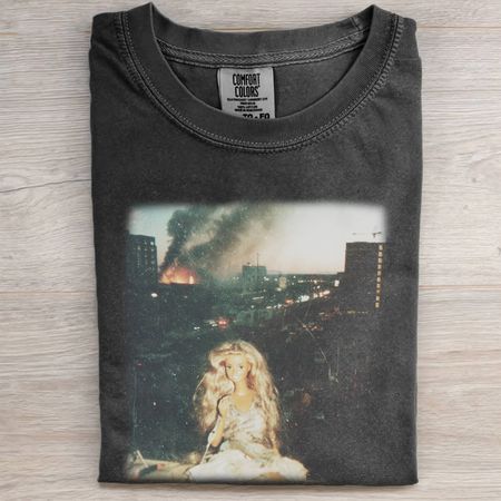 RETRO BARBIE GIRL T-SHIRT