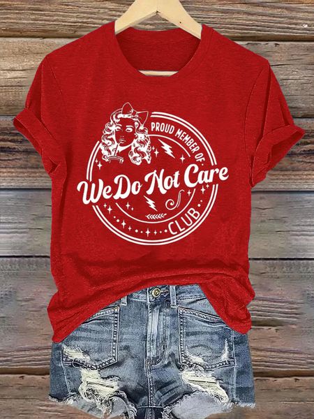 Women's  Round-Neck Retro Funny Proud Member Of  Club We Do Not Care Menopause Perimenopause Print T-Shirt