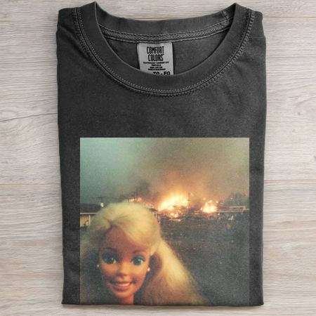 BARBIECORE DISASTER SHORT-SLEEVED TEE