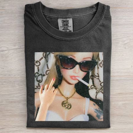 DOLL GIRL MEME T-SHIRT