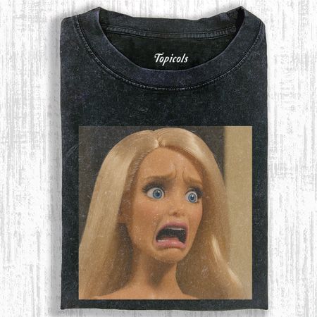 DOLL GIRL MEME T-SHIRT