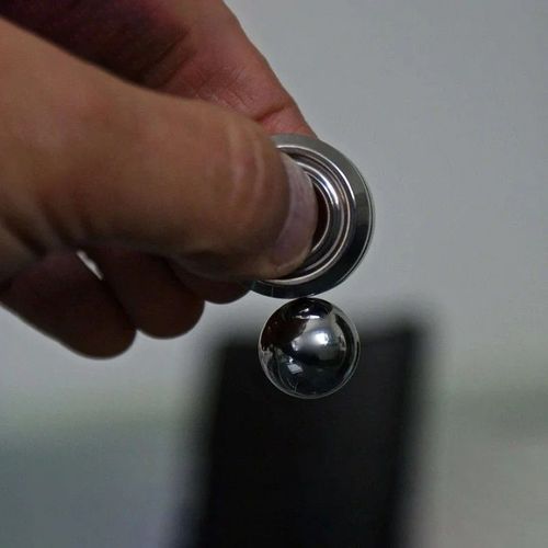 Satellite magnet gyro decompression toy Orbiter fidget toy finger tip yoyo ball decompression leisure