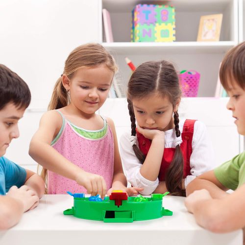Hungry Frogs Board Game