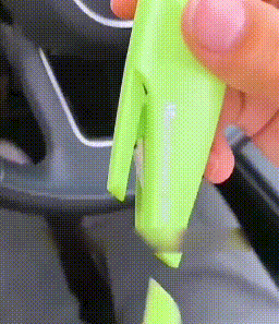 2025 Upgraded 3 in 1 car window breaker