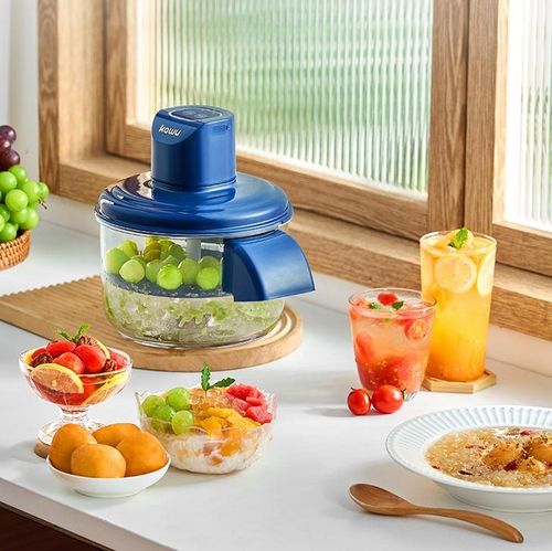 Fully automatic electric fruit peeler for home use