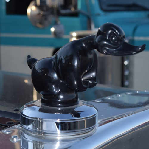 🔥 Angry  Duck Hood Ornament Death Proof