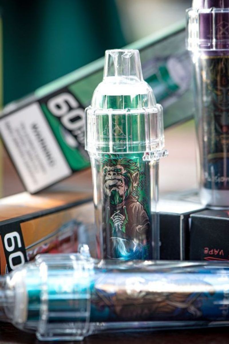 HEBAT BOOM Type-C充電 多口味選擇 高口數電子煙 7000口 14ml