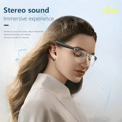 Color-changing AI translation glasses, combining communication and eye protection in one. The color-changing lenses automatically adapt to light conditions, with a blue light protection rate of 99.67%. It supports real-time multilingual translation via Bluetooth, has stereo interpretation through the frame, and is easy to operate with touch control. It has a battery life of 6 hours, suitable for both daily eye protection and cross-border communication.