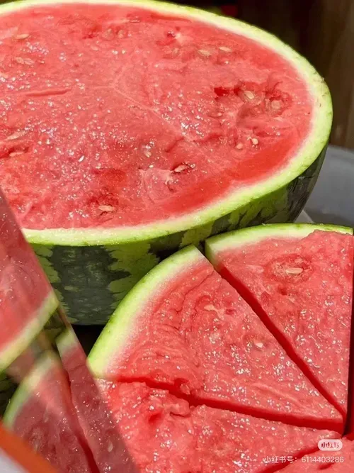 🔥Last day to get over 50% off🔥 Seedless watermelon seeds for high yield and quality, easy to grow rich melons! 🍉