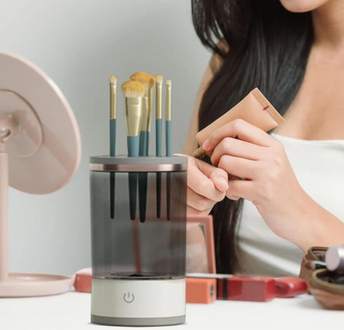 🖤🤍Black Friday Sale🤍🖤 Great Gift! Electric Makeup Brush Cleaner