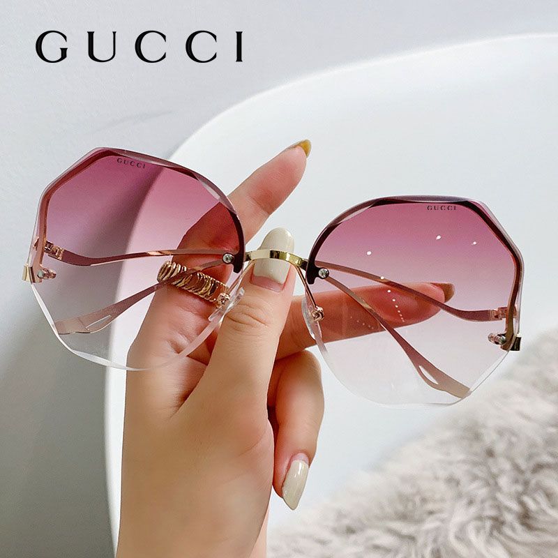 GUCCI hranaté slnečné okuliare