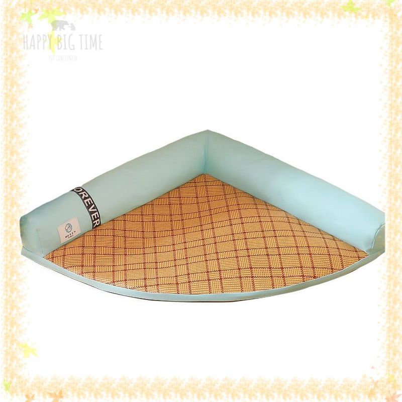 Dog Cooling Mat Pet Ice Pad Teddy Mattress Pet Cool Mat Bed Cat Summer Keep Cool Ice Silk Cooling Dog Mat for Dogs