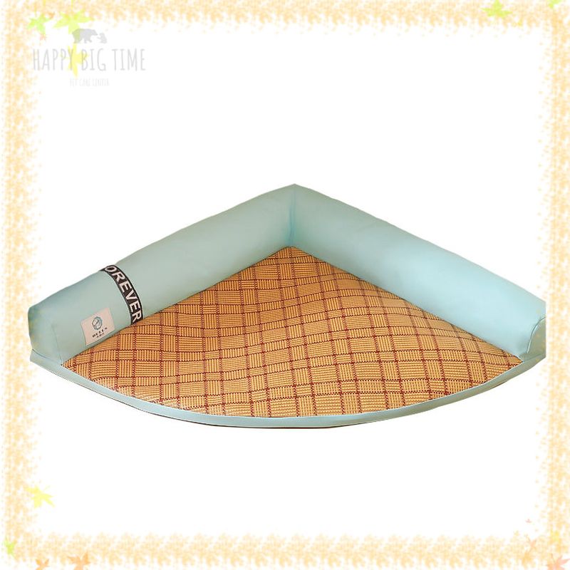 Dog Cooling Mat Pet Ice Pad Teddy Mattress Pet Cool Mat Bed Cat Summer Keep Cool Ice Silk Cooling Dog Mat for Dogs