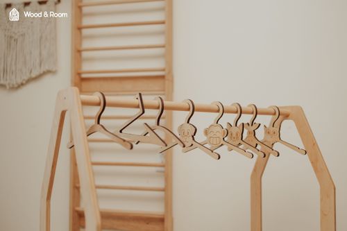 Kids Wooden Hangers (10 pcs)