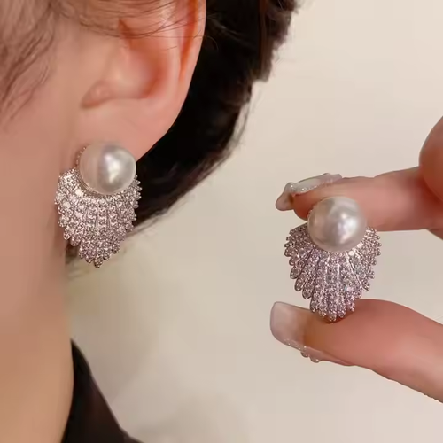 European American Retro High Fashion Drop Earrings Shiny White Pearl Cubic Zircon Gold-Copper Plated Bride Wedding Engagement