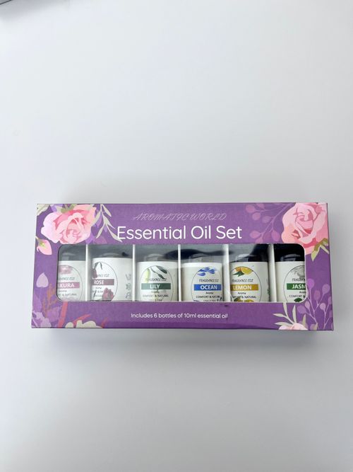 Simulated 3D fireplace flame aroma diffuser desktop home remote control fireplace flame humidifier seven-color ambient light