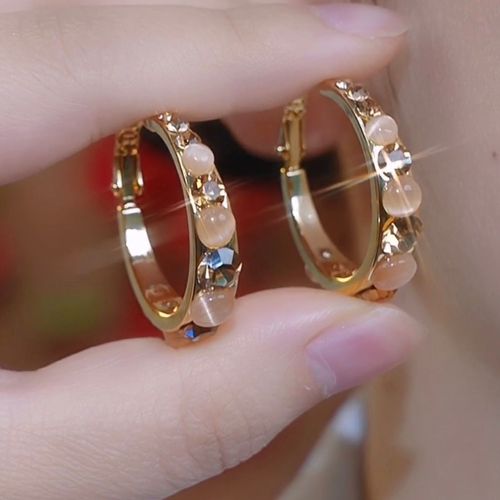 Designer Earrings with High-end Style, Elegance, Light Luxury and Rhinestones