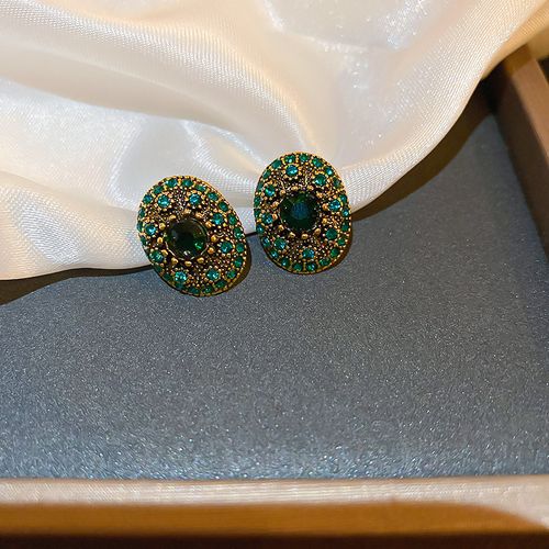 Vintage Luxury Palace-Style Earrings for Women - Oval Geometric Studs with Emerald & Diamond Inlay, Elegant & High-End Temperament