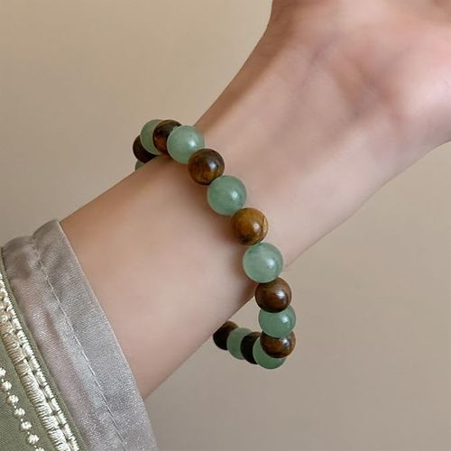 Natural bracelets made of tiger's eye stone and green aventurine, with high-end handcrafted wealth-themed beads.