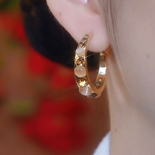 Designer Earrings with High-end Style, Elegance, Light Luxury and Rhinestones