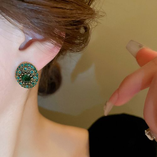 Vintage Luxury Palace-Style Earrings for Women - Oval Geometric Studs with Emerald & Diamond Inlay, Elegant & High-End Temperament