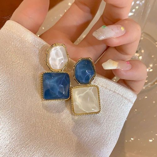 Unique Design Asymmetric Contrast Color Water Wave Geometric Square Earrings