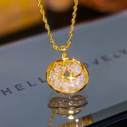 High Fashion Gold Mesh Pendant Necklace + Earrings Jewelry Set