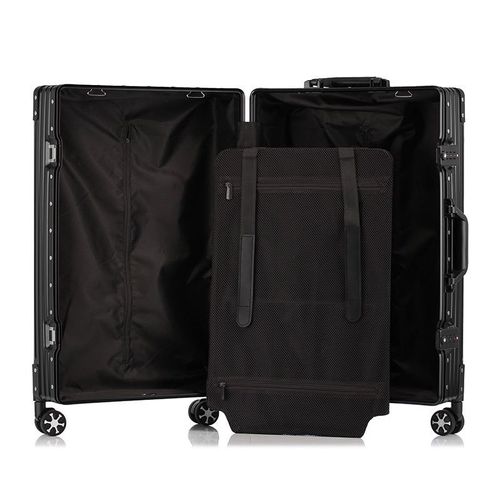 24-inch trendy retro suitcase with silent, multi-directional wheels.