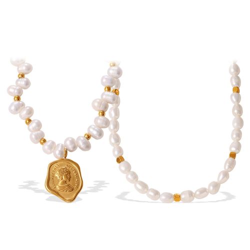 Queen Portrait Medallion Pendant, Irregular Pearl Chain Vintage Elegant Neck Jewelry for Women