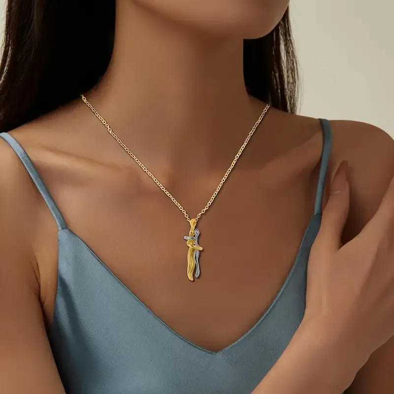 Romantic and minimalist design necklace, couple embrace pendant necklace accessories
