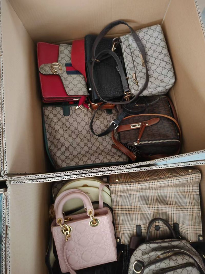 Women's bags and handbags 20kg wholesale