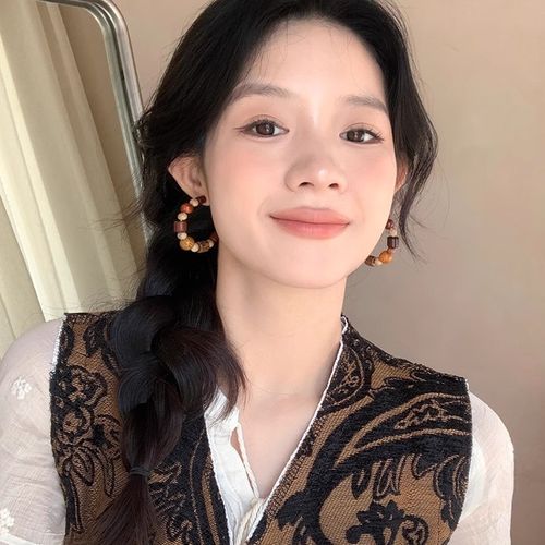 C-shaped Earrings