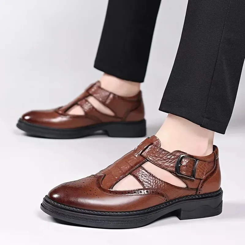 New casual high-end hollow breathable lightweight brogue comfortable round-toed shoes