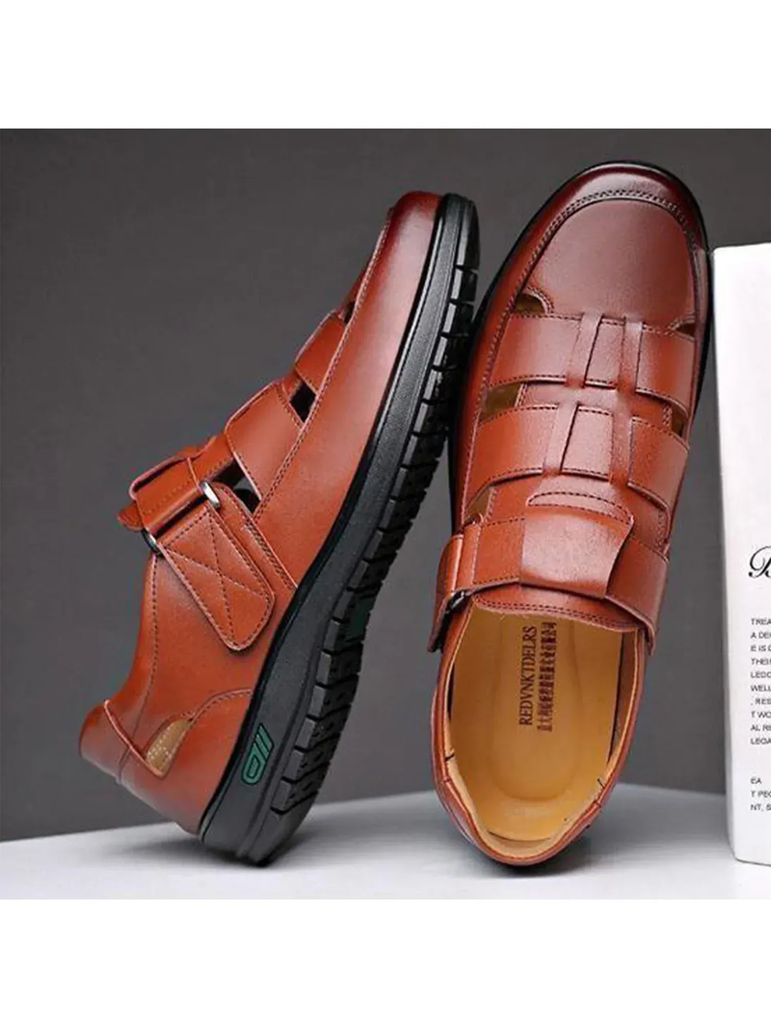 Soft bottom non-slip summer men's sandals