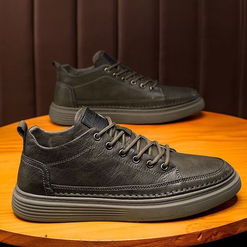 Men's Durable & Comfortable Skate Sneakers - Casual Streetwear, Lace-Up, Non-Slip PVC Sole for Fall Winter