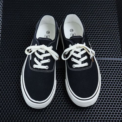 Low-top sneakers, trendy shoes, versatile couple casual shoes, canvas shoes, men's shoes