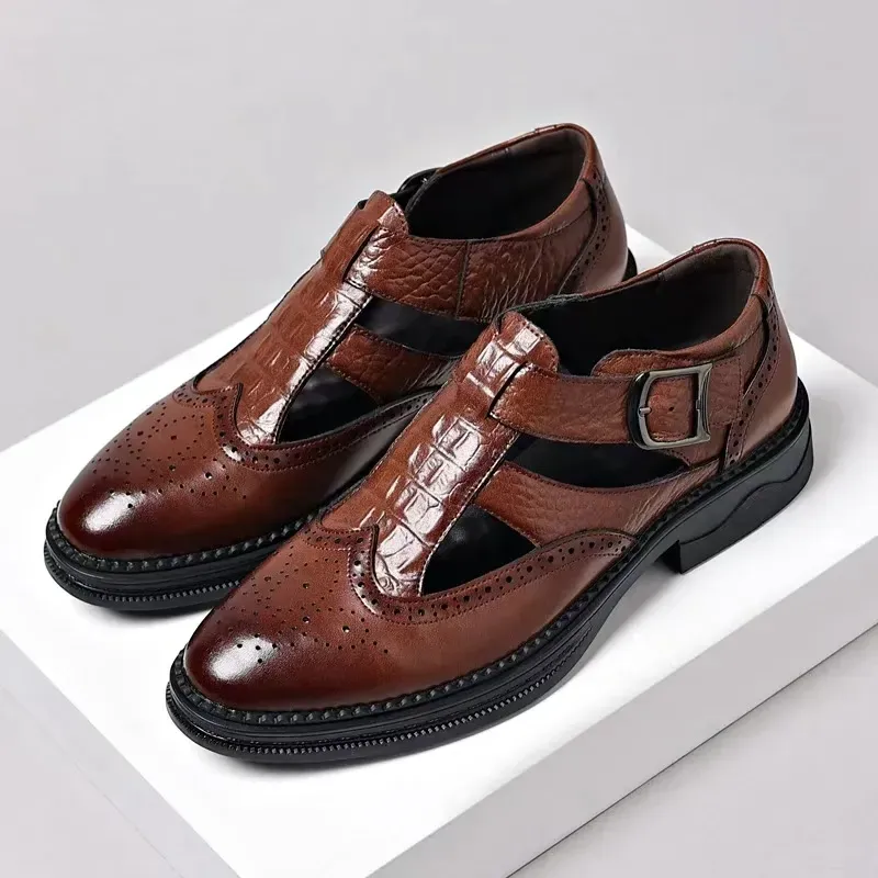 New casual high-end hollow breathable lightweight brogue comfortable round-toed shoes