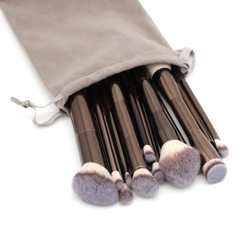 12‑Piece Coffee‑Colored Aluminum Tube Makeup Brush Set, Mushroom‑Head Powder Brush, Non‑Absorbent Makeup Sponge, Soft & Skin‑Friendly, with Storage Bag