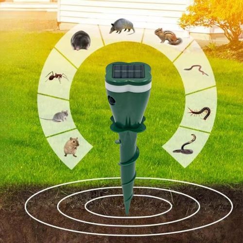 Outdoor Vibrating Solar Waterproof Animal Repellent