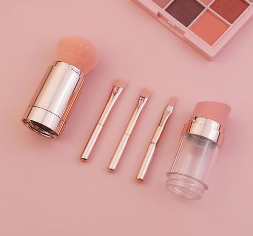 FYD Small Makeup Brush Set 5 in 1 Portable Travel Brush Eyeshadow Foundation Retractable Mini Facial Beauty Makeup Brush Set