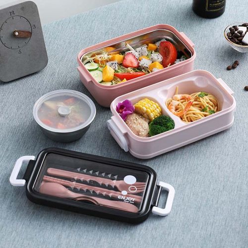 A unique container for a meal on the go