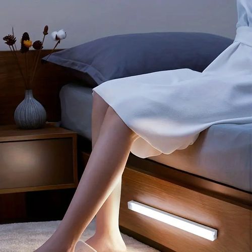 Motion Sensor Cabinet Light - USB Rechargeable & Battery Powered