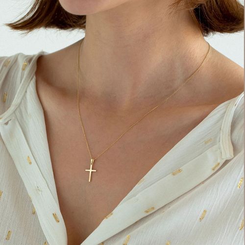 Waterproof 18k gold-plated stainless steel women's cross necklace classic cross pendant necklace religious jewelry