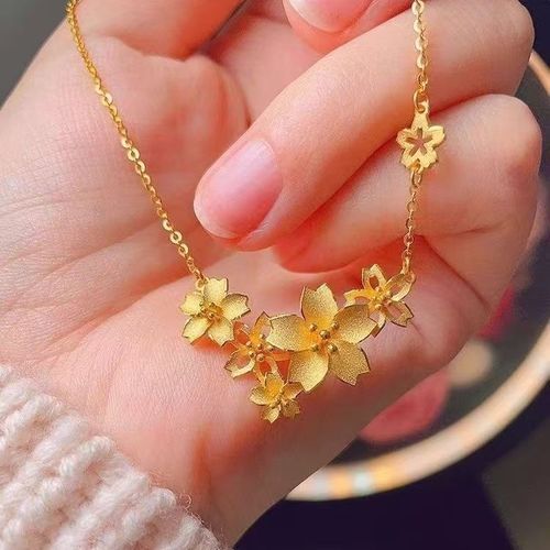 New three flowers necklace female sand gold necklace collarbone chain set wedding simulation three gold necklaces for girlfriend gift